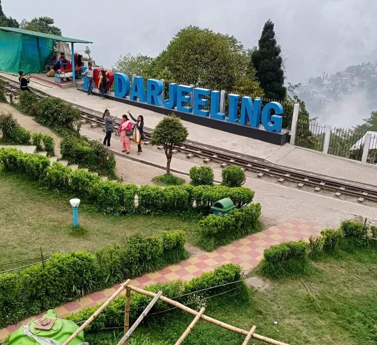 Places to Visit in East India darjeeling
