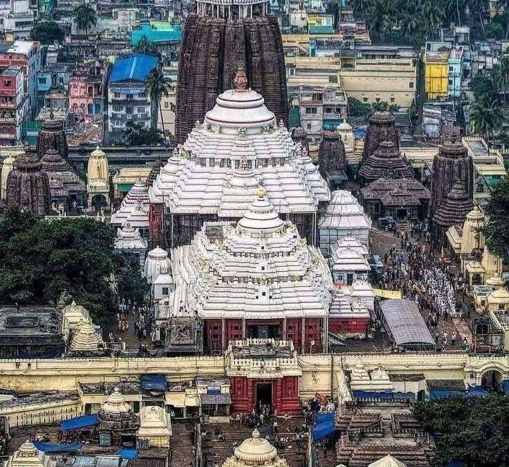 Jagannath Temple Puri Odisha – famous places to visit in East India