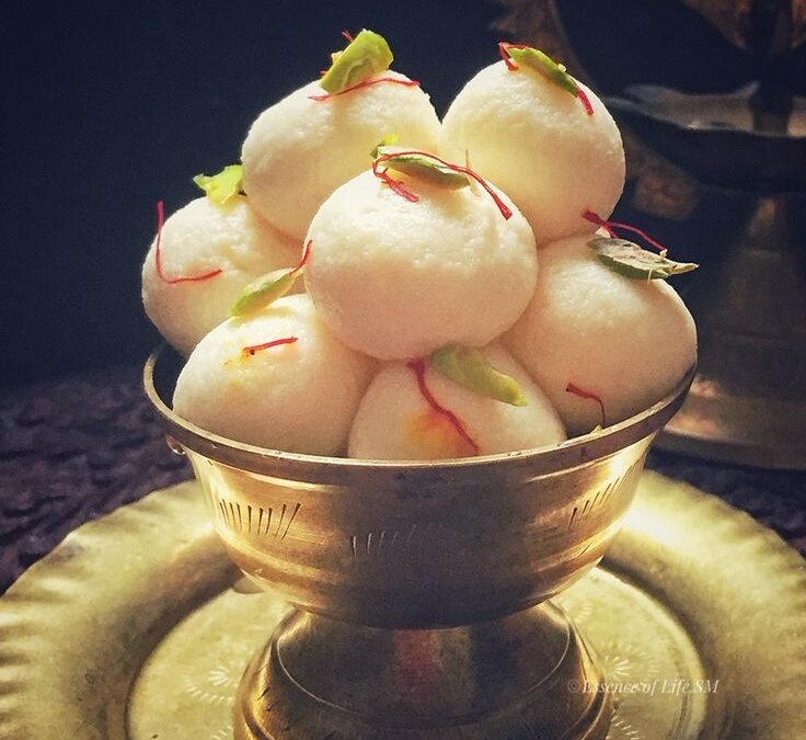 Kolkata rosogolla sweet famous food of East India
